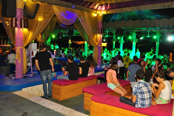 Saturday Night Fever At Edde Sands